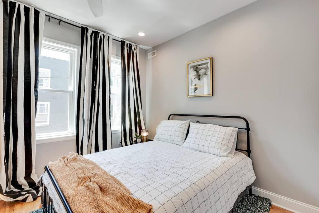 Апартаменты Trendy Fairmount Gem-5 Star Location, Roof Deck, Parking, Gr8 For Families Филадельфия Экстерьер фото