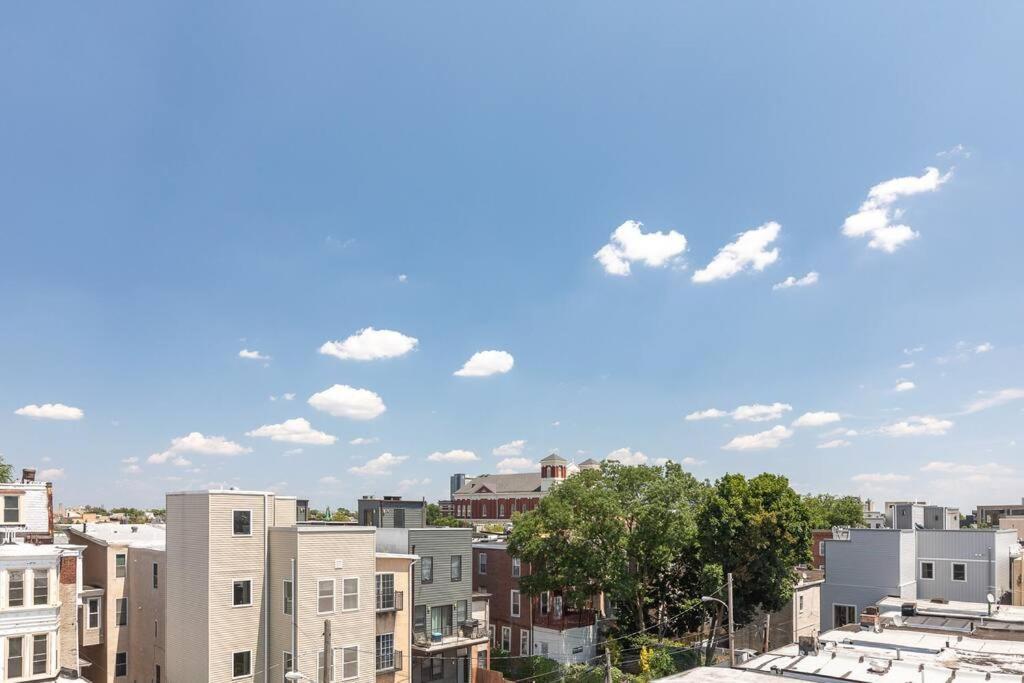 Апартаменты Trendy Fairmount Gem-5 Star Location, Roof Deck, Parking, Gr8 For Families Филадельфия Экстерьер фото