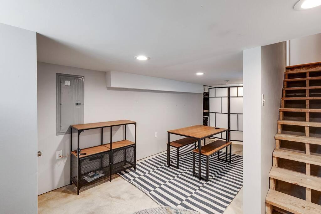 Апартаменты Trendy Fairmount Gem-5 Star Location, Roof Deck, Parking, Gr8 For Families Филадельфия Экстерьер фото
