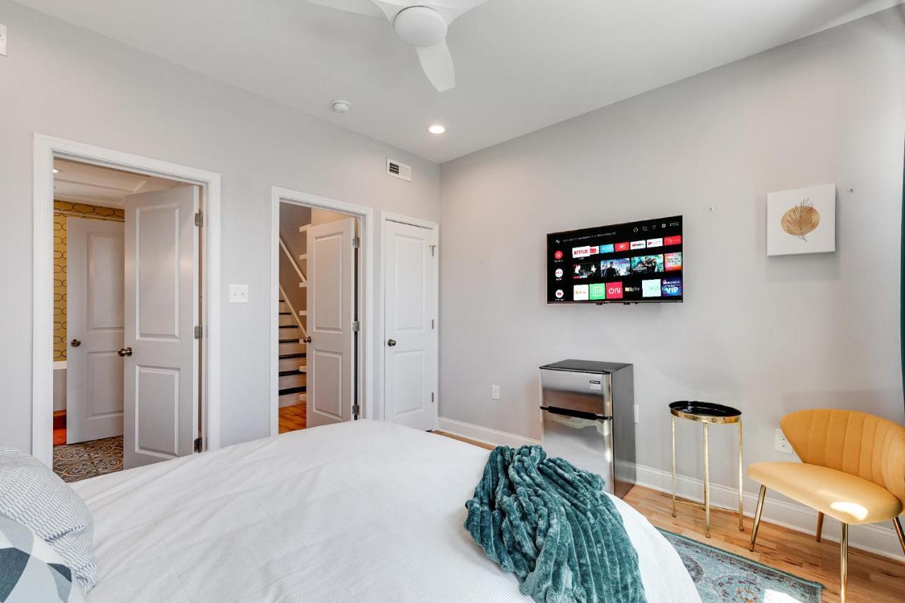 Апартаменты Trendy Fairmount Gem-5 Star Location, Roof Deck, Parking, Gr8 For Families Филадельфия Экстерьер фото